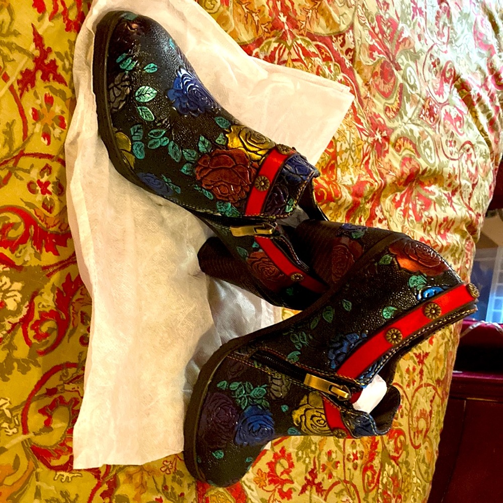 All leather - hand painted booties. New - Never worn
